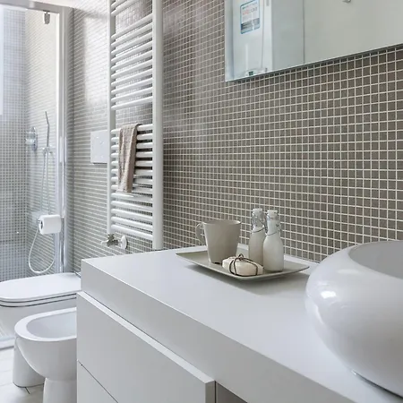 Bologna Suite * Bologna